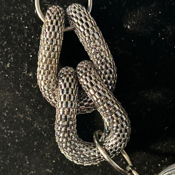 Mesh Chain Necklace Bundle - Picture 3 of 16
